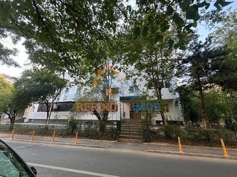 Rahova  Vanzare apartament 3 camere zona Rahova - Sebastian